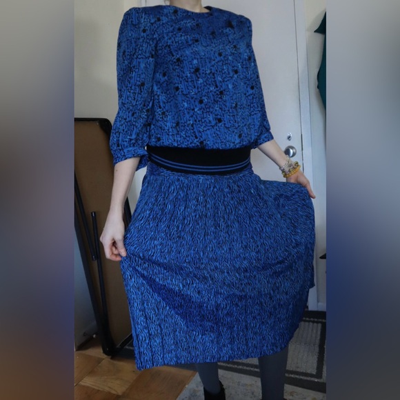 Blue vintage two piece set size 10 - Picture 7 of 10